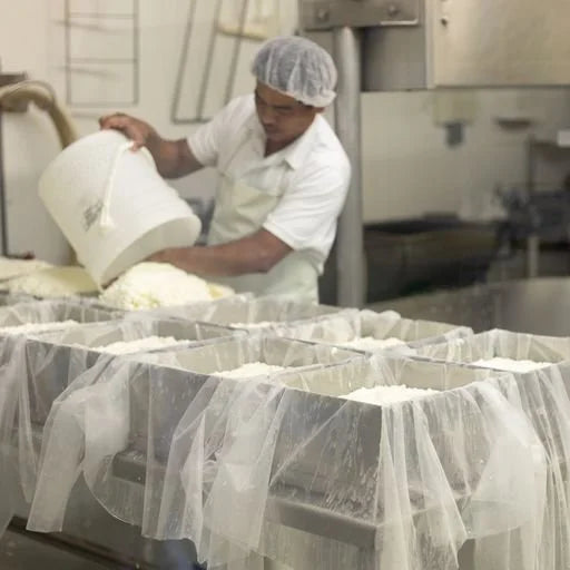 7 Amazing Benefits Of Sheep Milk